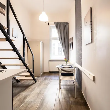 Urban Getaway Lofts Apartment Budapest Exterior photo