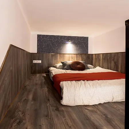 Urban Getaway Lofts Apartment Budapest Exterior photo