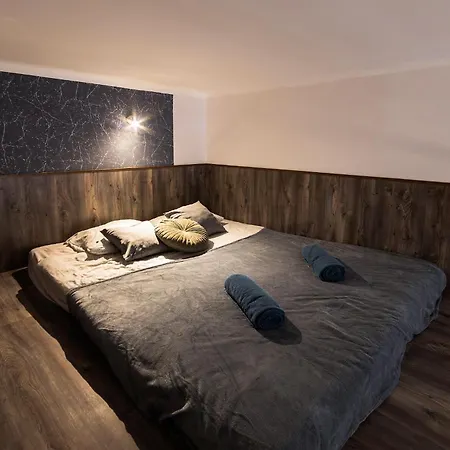 Urban Getaway Lofts Apartment Budapest Exterior photo