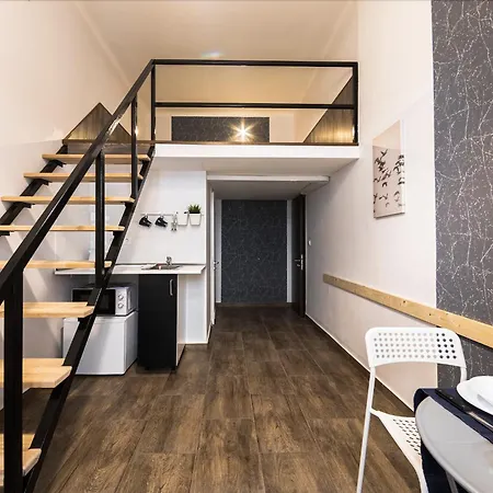 Urban Getaway Lofts Apartment Budapest Exterior photo